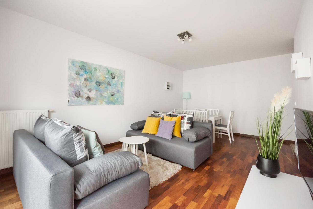 Wola Sunset Apartment Free Parking Warsaw Exterior photo